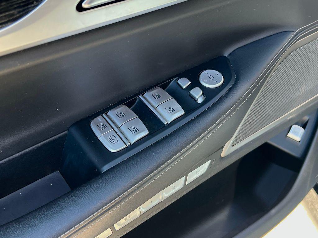 used 2018 BMW 750 car, priced at $33,999