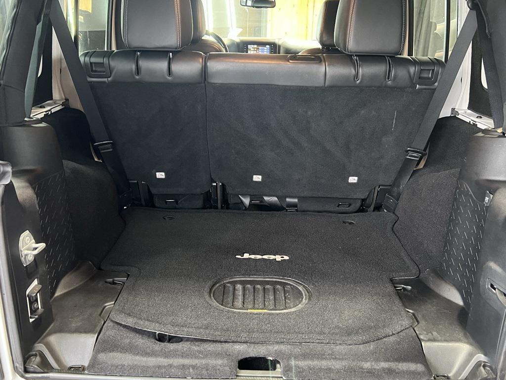 used 2015 Jeep Wrangler Unlimited car, priced at $21,799