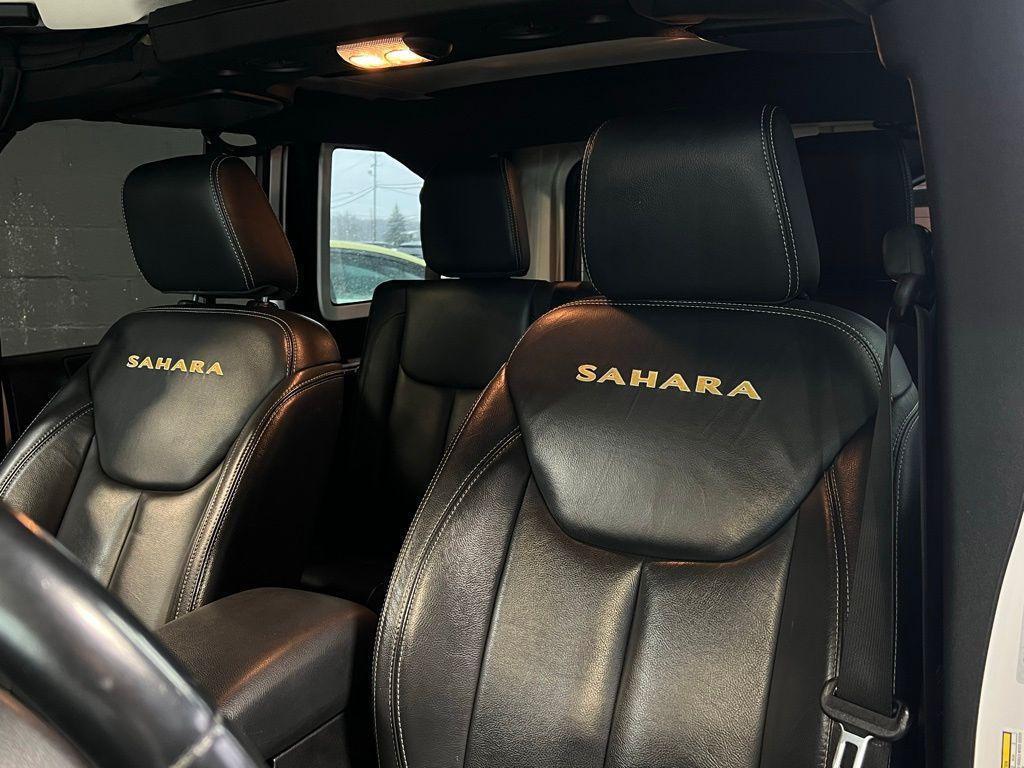 used 2015 Jeep Wrangler Unlimited car, priced at $21,499