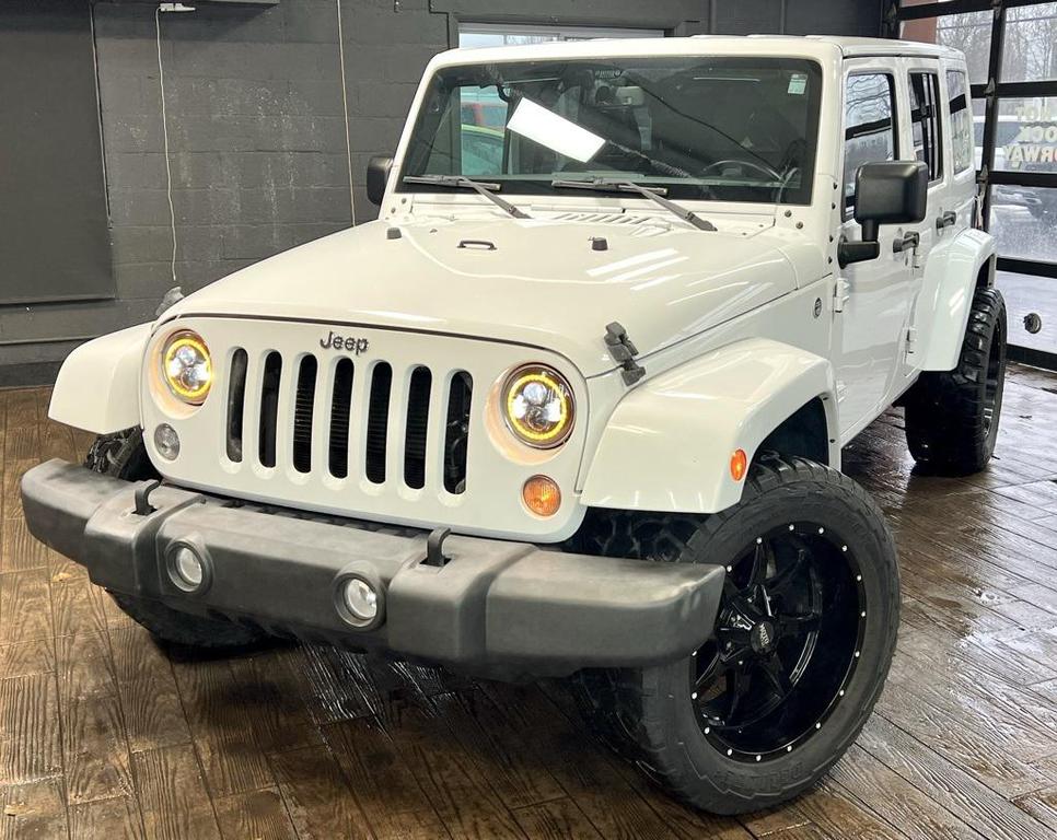 used 2015 Jeep Wrangler Unlimited car, priced at $21,799