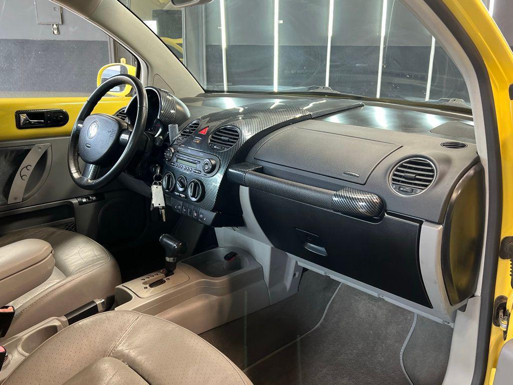 used 2006 Volkswagen New Beetle car, priced at $9,999