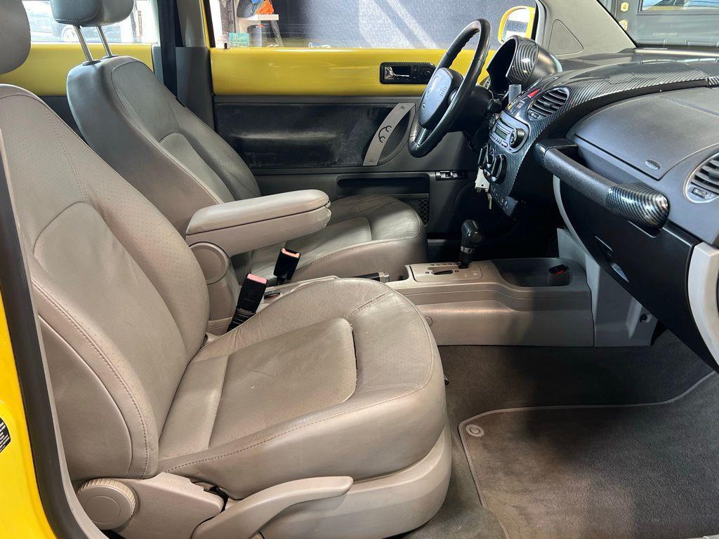 used 2006 Volkswagen New Beetle car, priced at $9,999