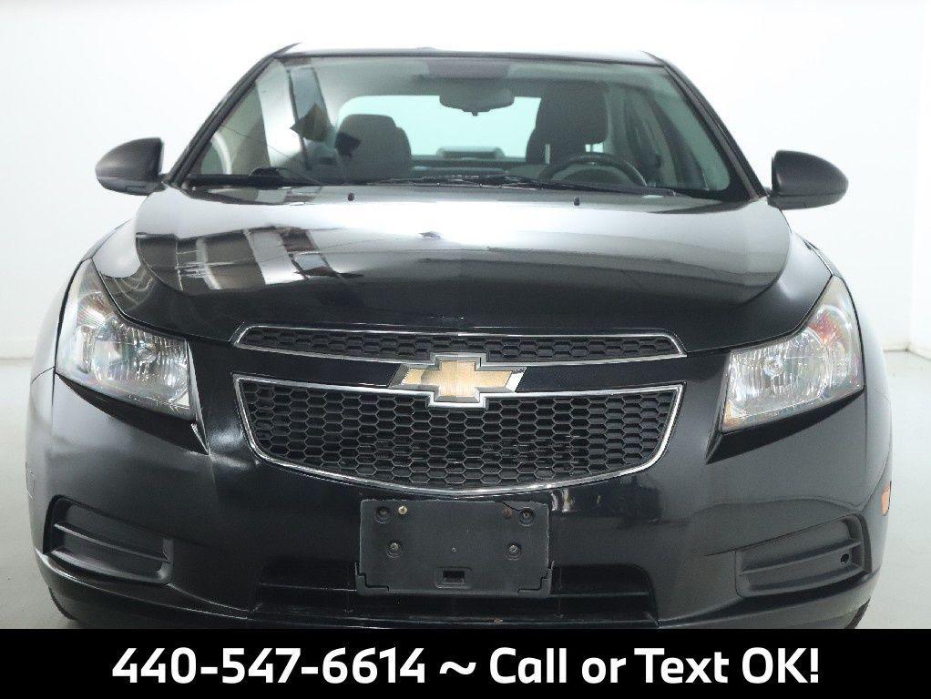 used 2014 Chevrolet Cruze car, priced at $9,399