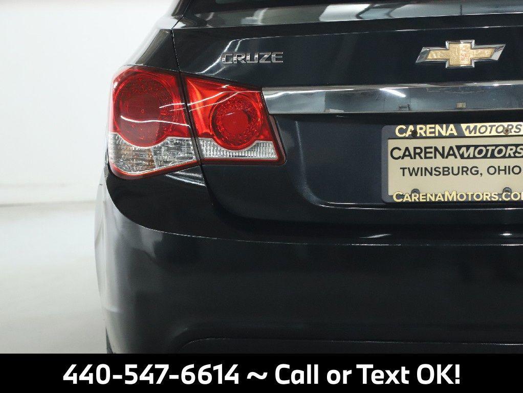 used 2014 Chevrolet Cruze car, priced at $9,399