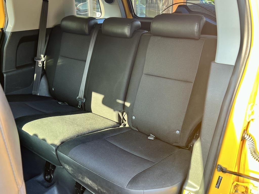 used 2007 Toyota FJ Cruiser car, priced at $7,499