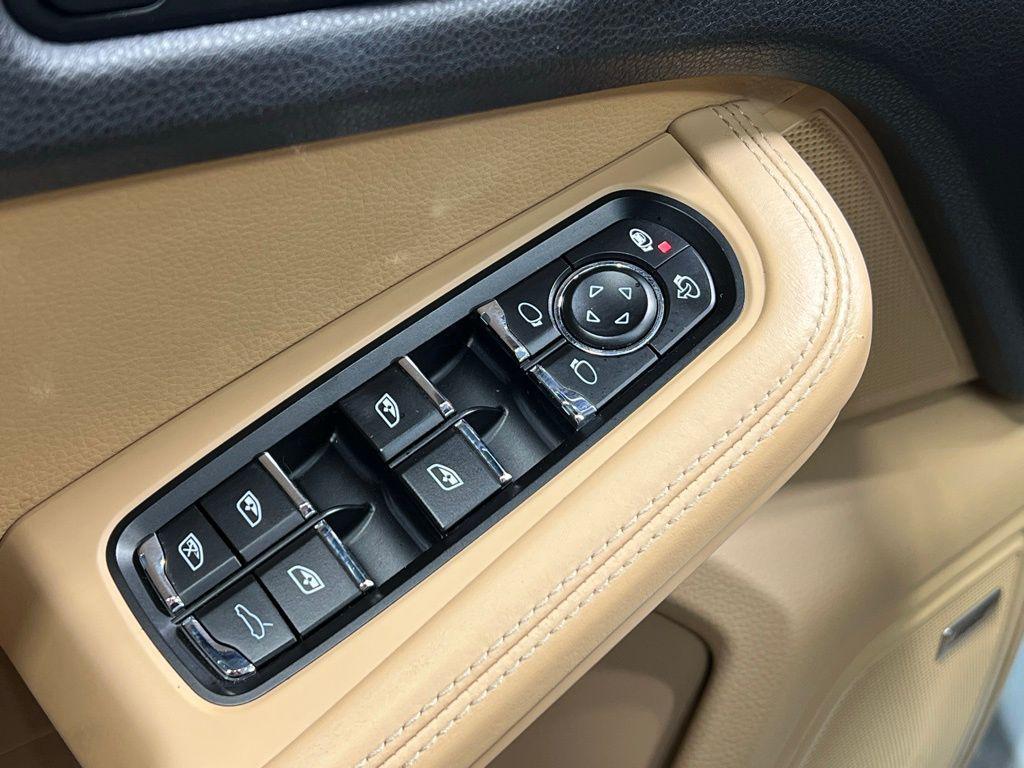 used 2018 Porsche Macan car, priced at $21,499