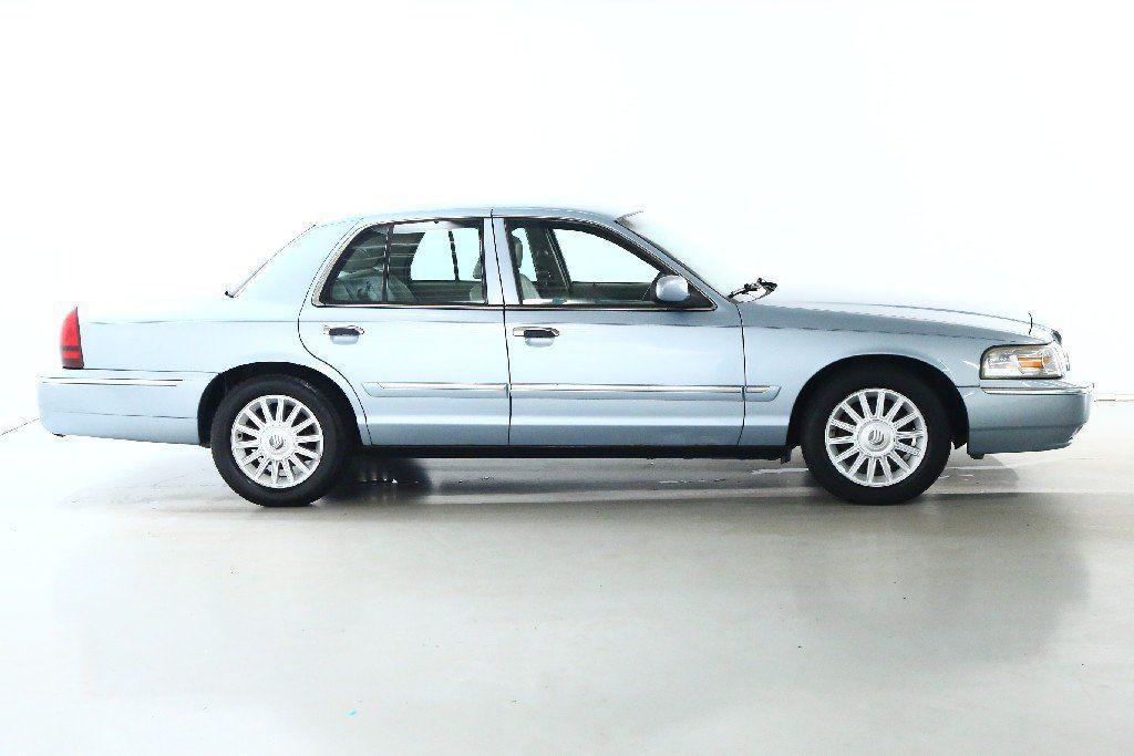 used 2008 Mercury Grand Marquis car, priced at $7,999