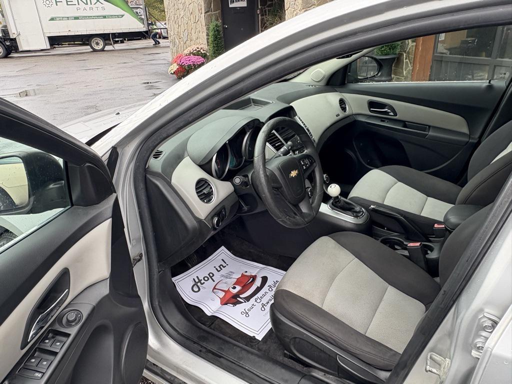 used 2012 Chevrolet Cruze car, priced at $5,189
