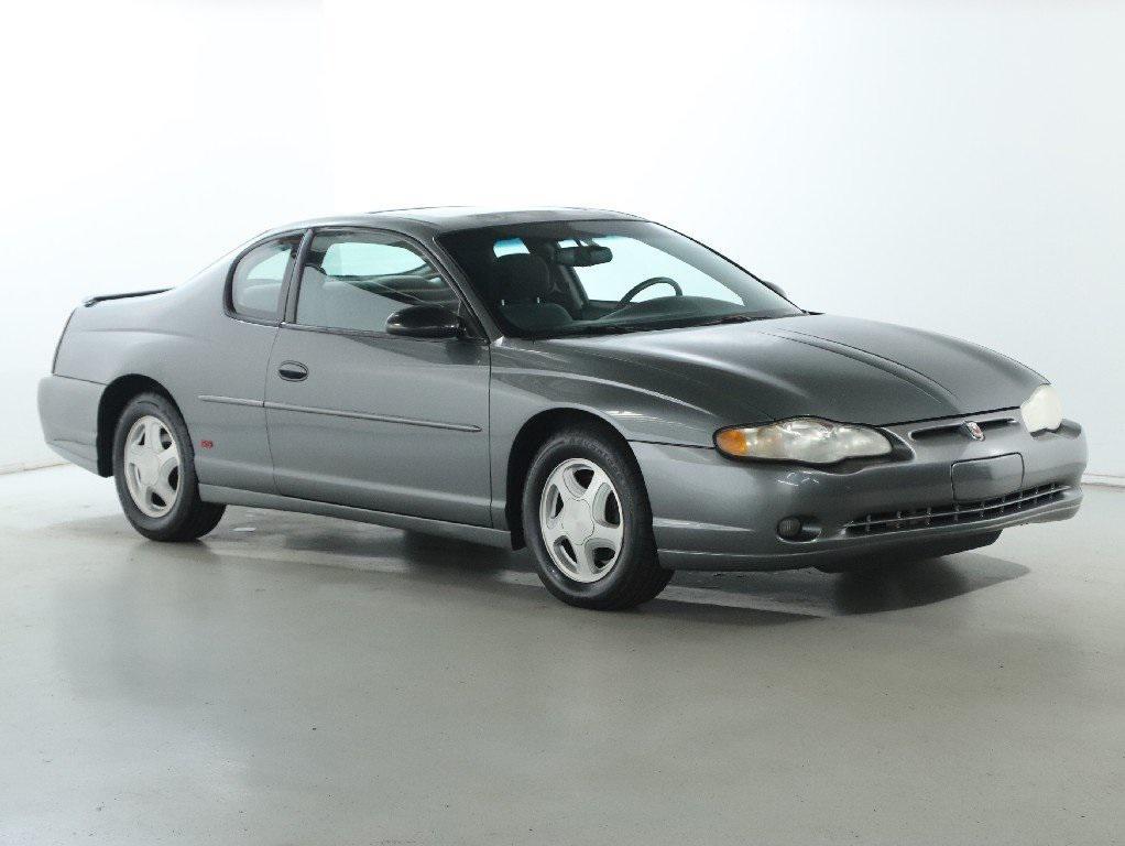 used 2004 Chevrolet Monte Carlo car, priced at $8,899