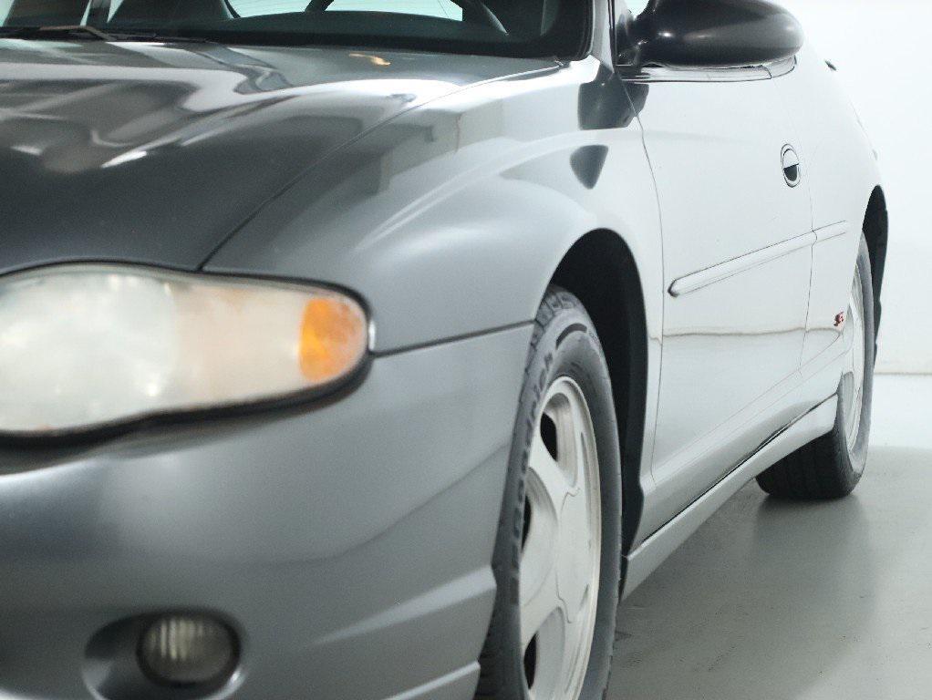 used 2004 Chevrolet Monte Carlo car, priced at $8,899