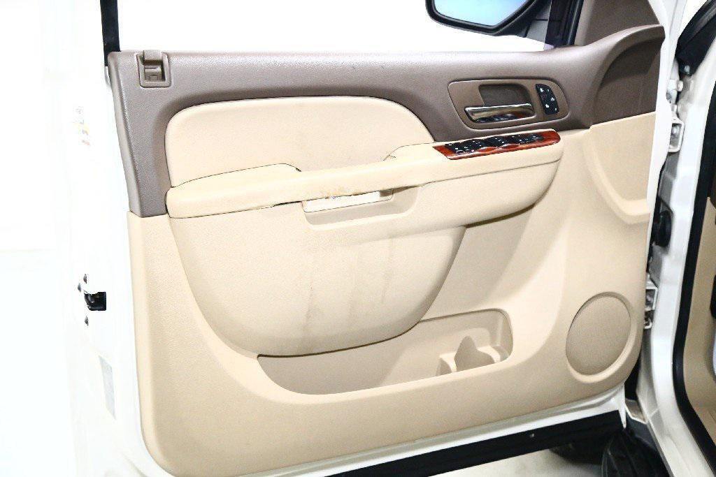 used 2013 GMC Yukon car, priced at $5,799