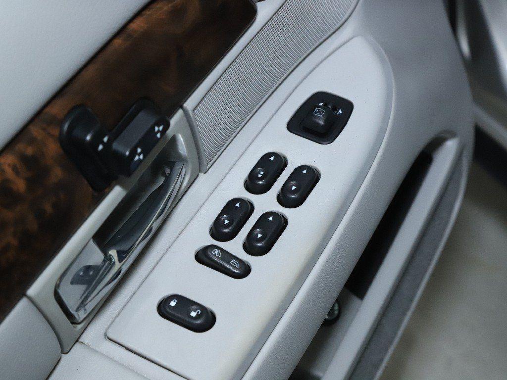 used 2005 Mercury Grand Marquis car, priced at $6,999