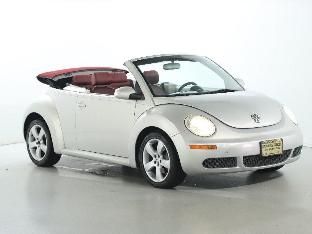 used 2009 Volkswagen New Beetle car, priced at $8,499