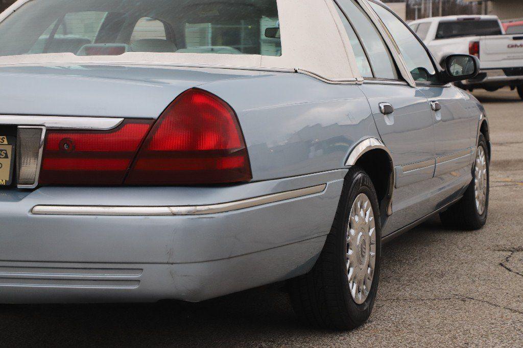 used 2004 Mercury Grand Marquis car, priced at $8,999