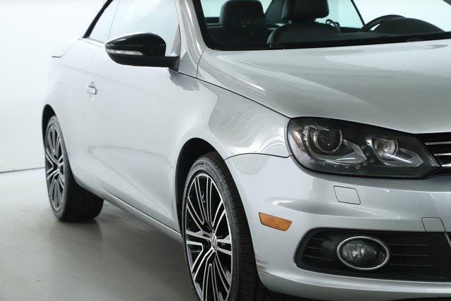 used 2013 Volkswagen Eos car, priced at $9,999