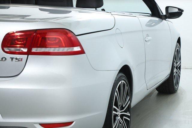 used 2013 Volkswagen Eos car, priced at $9,999