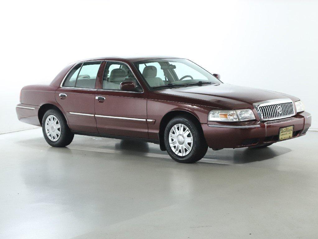 used 2007 Mercury Grand Marquis car, priced at $7,499