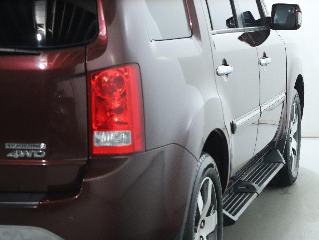 used 2012 Honda Pilot car, priced at $8,899