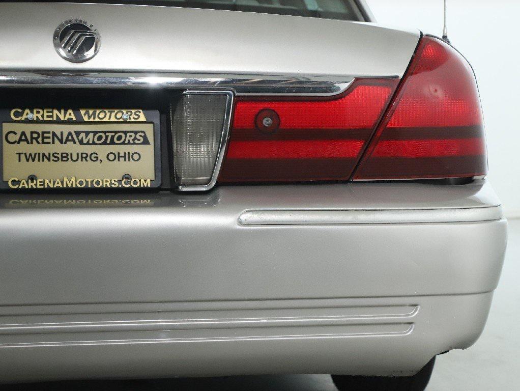 used 2005 Mercury Grand Marquis car, priced at $9,499