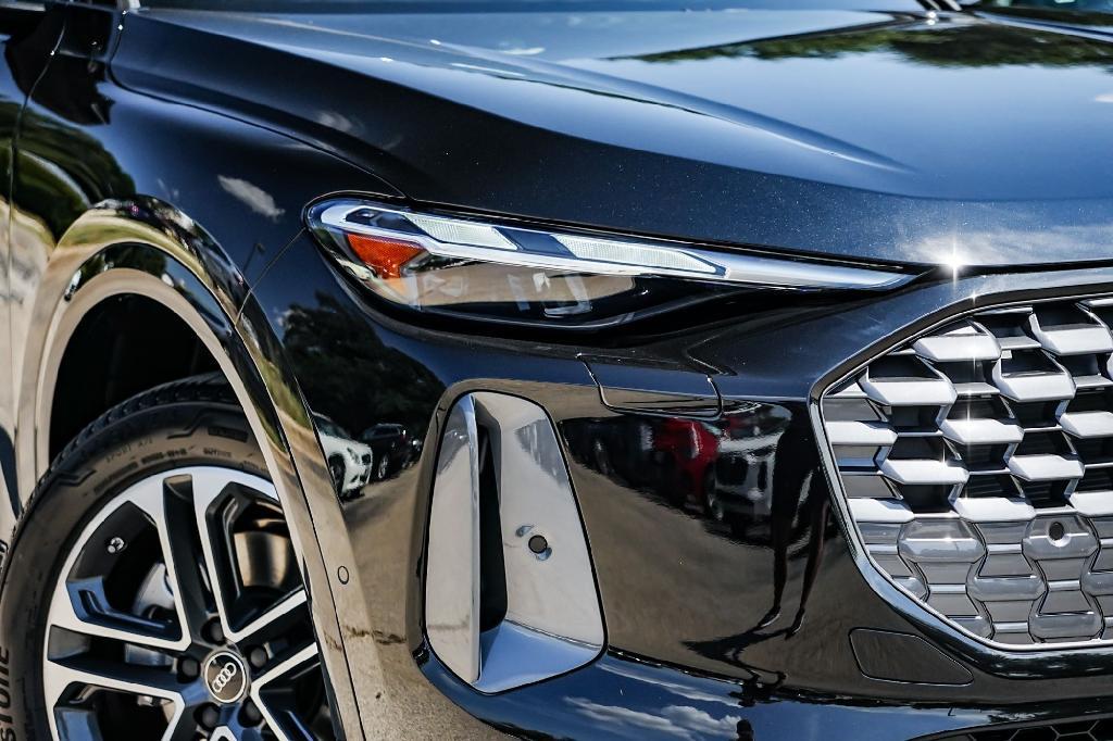 new 2025 Audi Q5 car, priced at $53,100