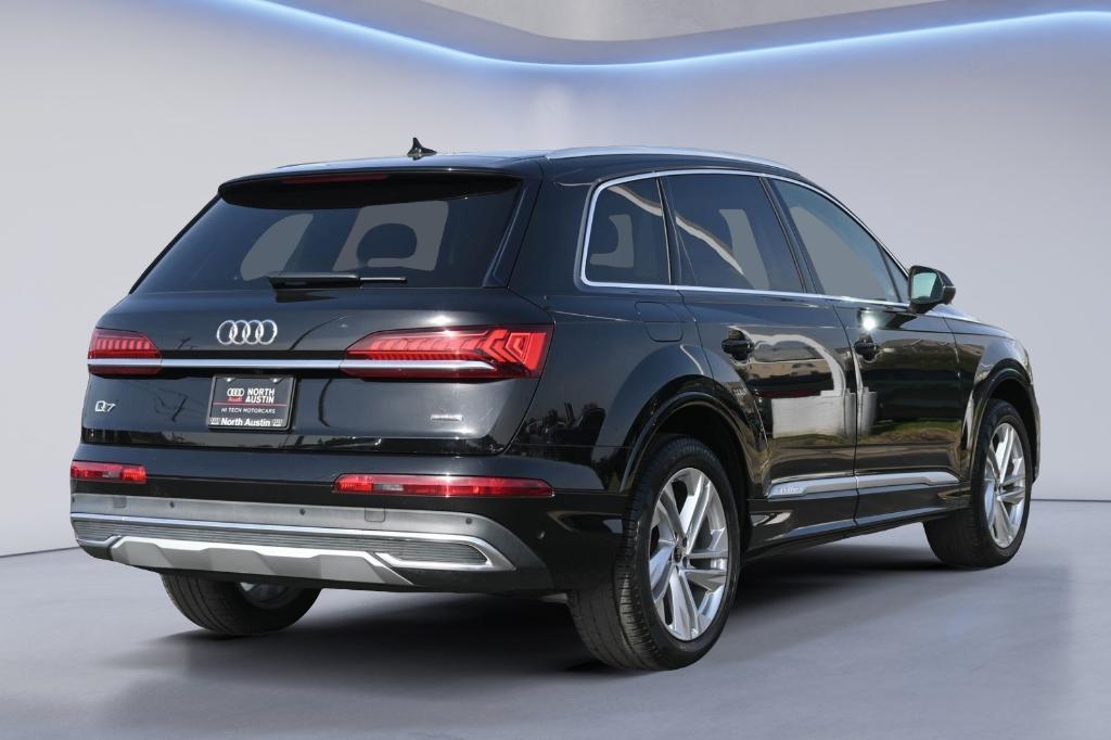 used 2023 Audi Q7 car, priced at $33,022