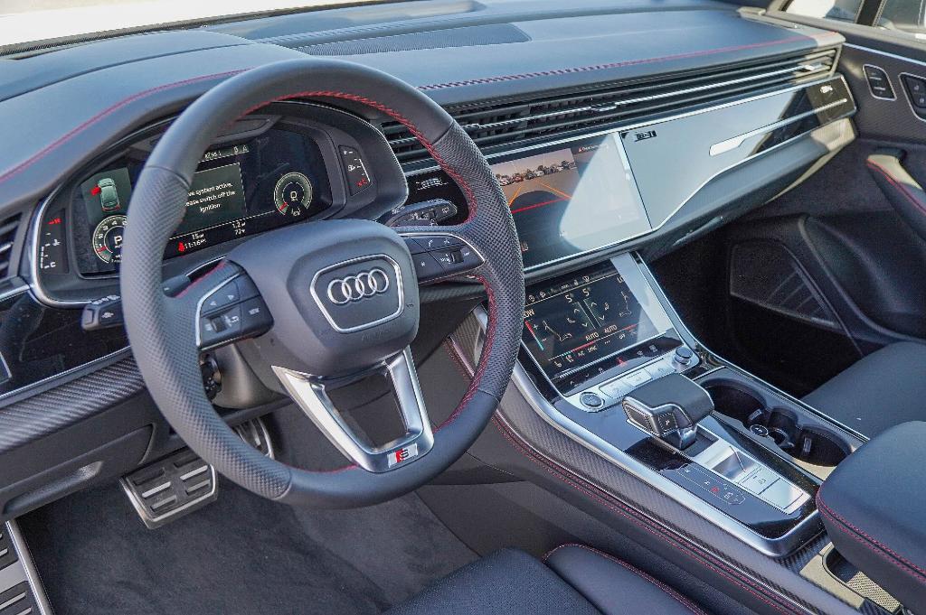 new 2026 Audi Q7 car, priced at $89,281