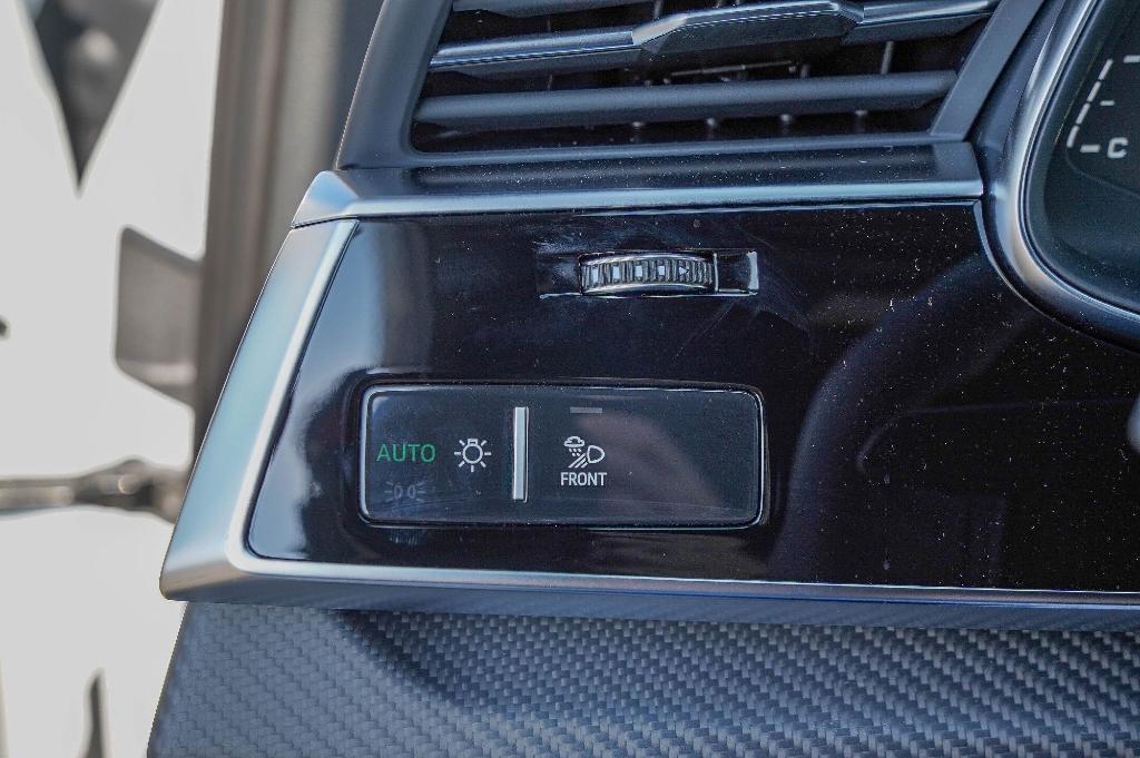 new 2026 Audi Q7 car, priced at $89,281