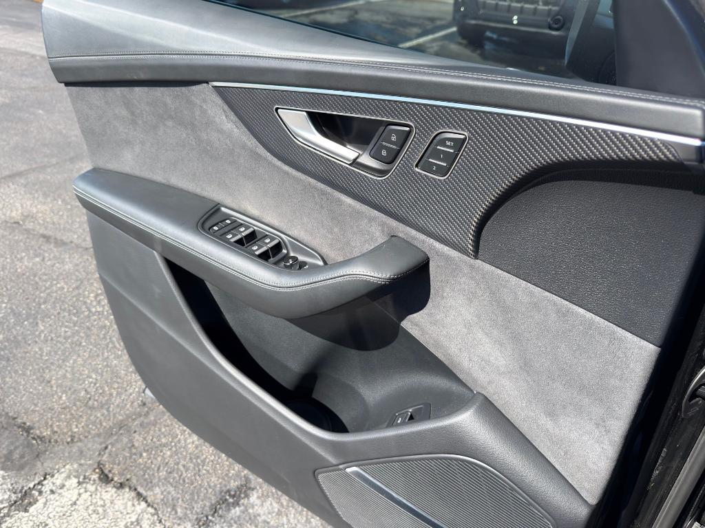 used 2024 Audi SQ8 car, priced at $89,376