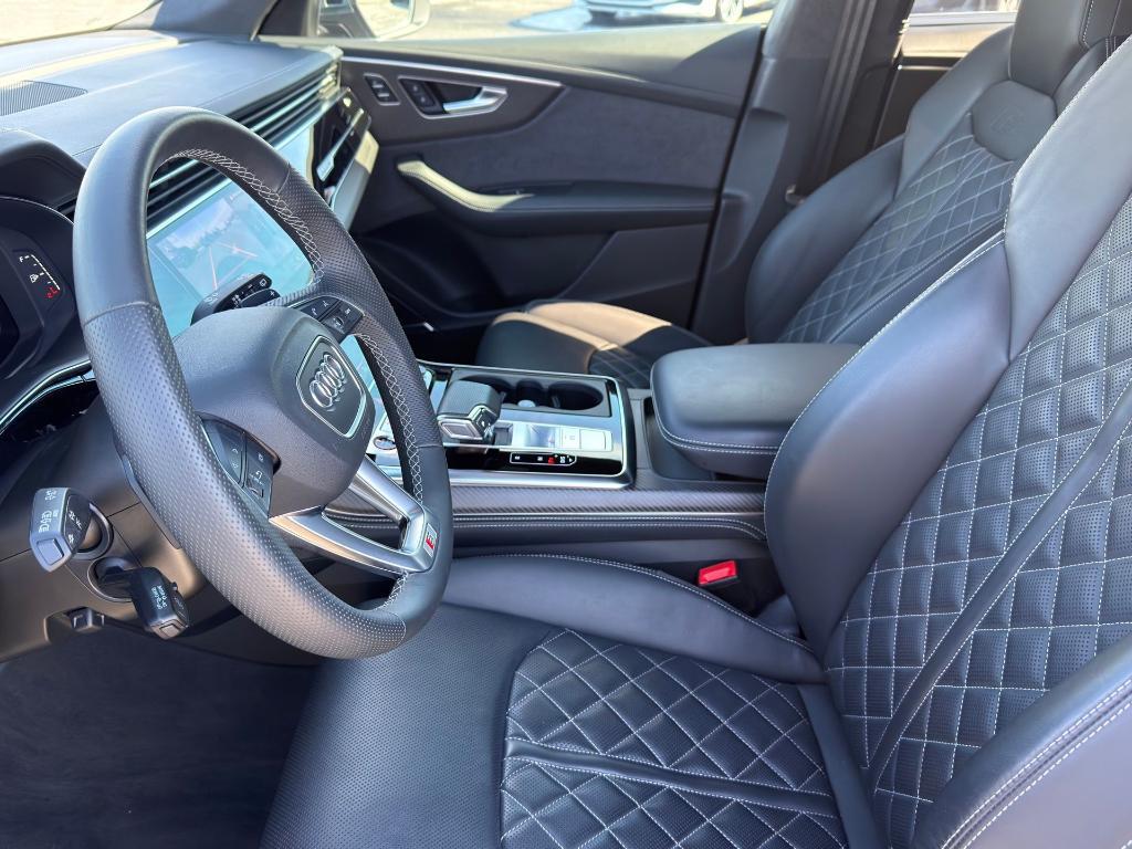 used 2024 Audi SQ8 car, priced at $89,376