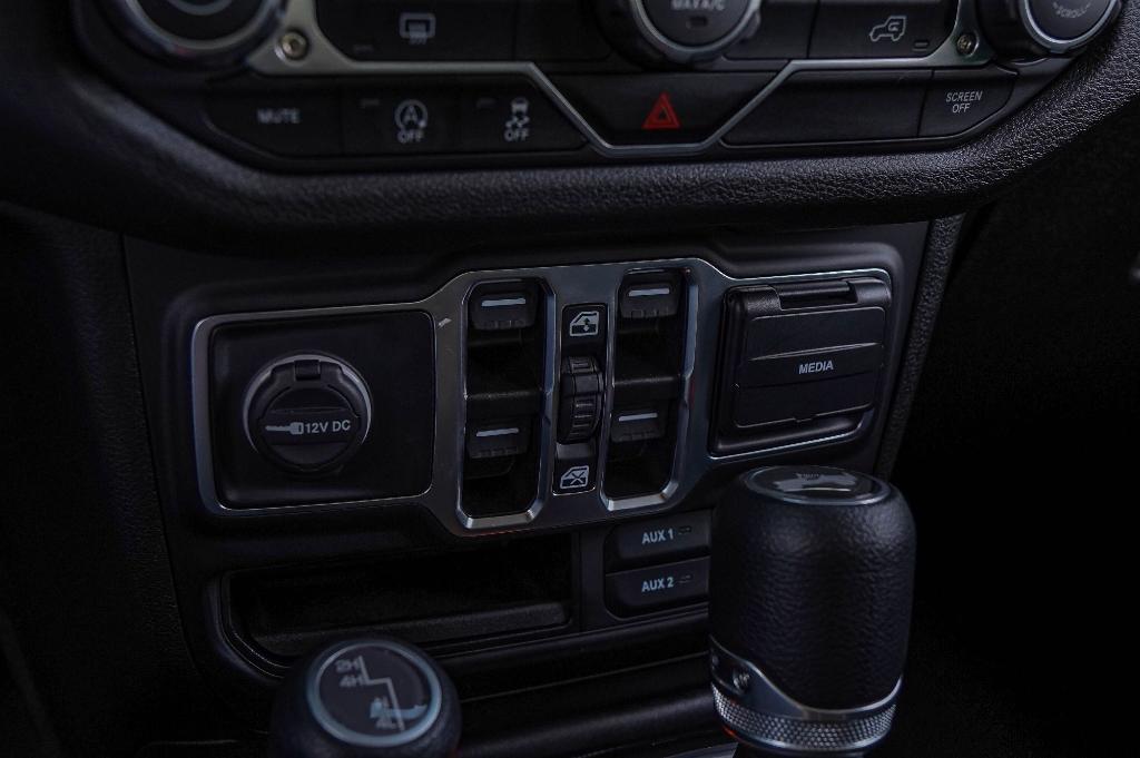 used 2025 Jeep Wrangler car, priced at $38,200