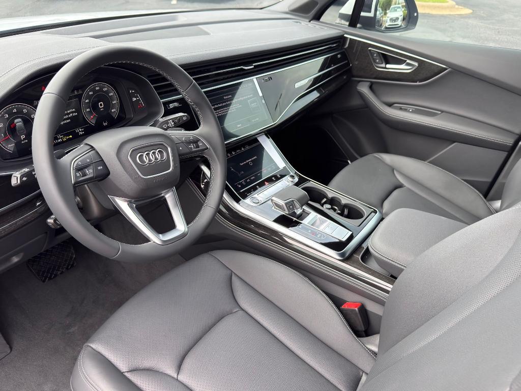 new 2026 Audi Q7 car, priced at $69,632
