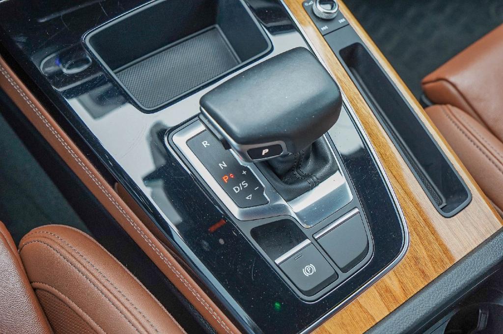 used 2021 Audi Q5 car, priced at $18,499