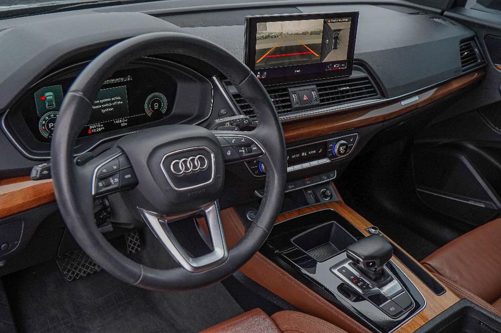 used 2021 Audi Q5 car, priced at $18,499