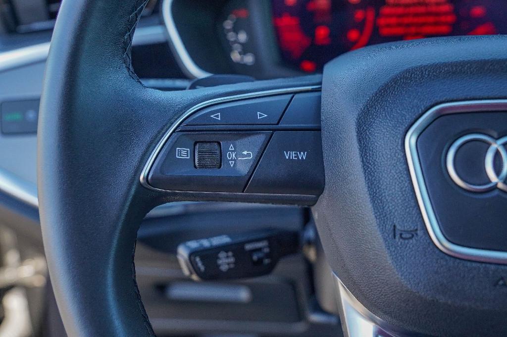 used 2025 Audi Q3 car, priced at $37,900