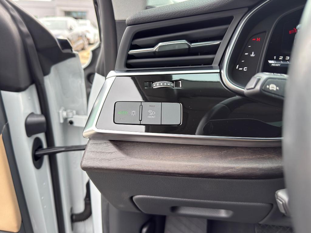 used 2022 Audi Q8 car, priced at $43,057