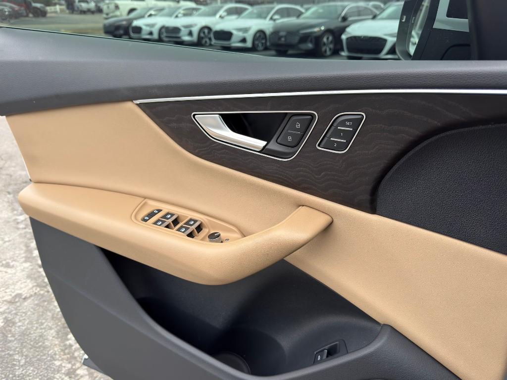 used 2022 Audi Q8 car, priced at $43,057