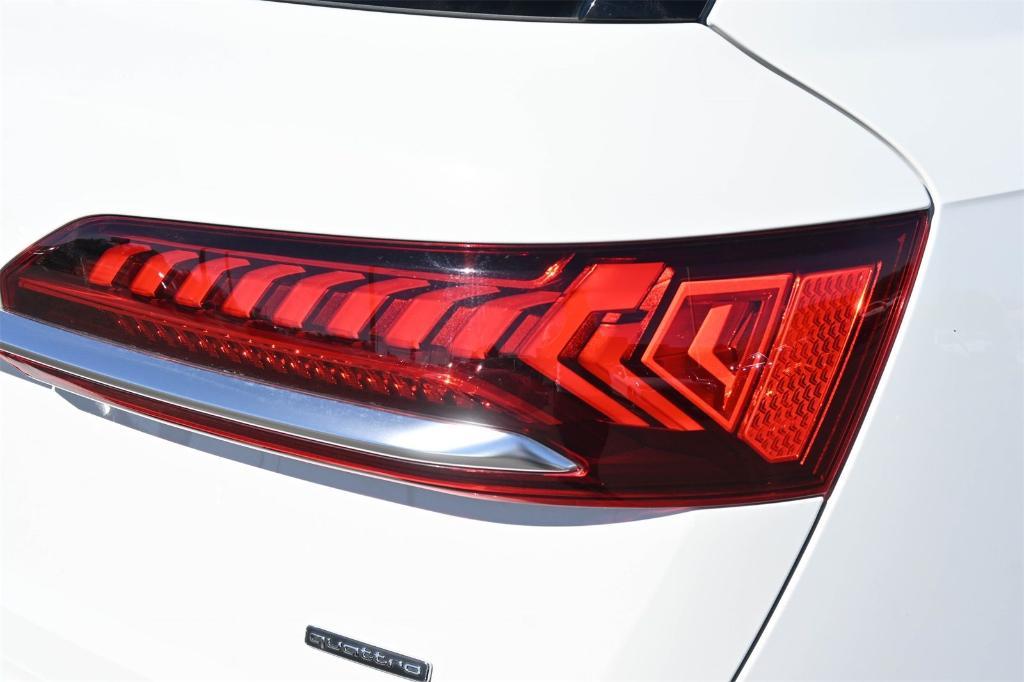 used 2023 Audi Q7 car, priced at $35,837