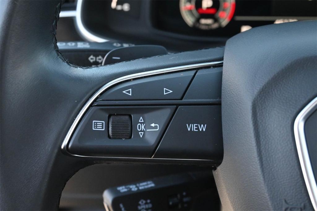 used 2023 Audi Q7 car, priced at $35,837