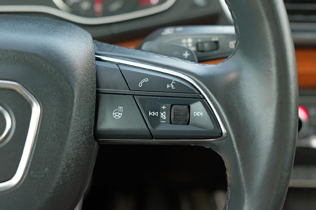 used 2022 Audi Q5 car, priced at $30,659