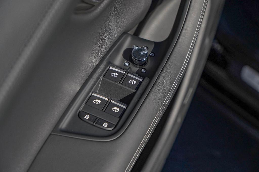 new 2026 Audi Q7 car, priced at $83,311