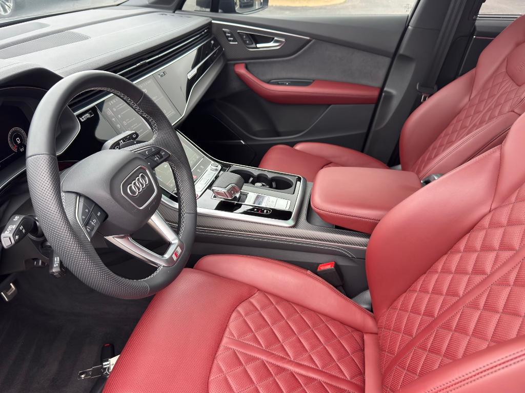 used 2025 Audi SQ7 car, priced at $91,539