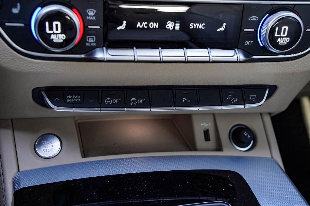 used 2025 Audi Q5 car, priced at $52,366