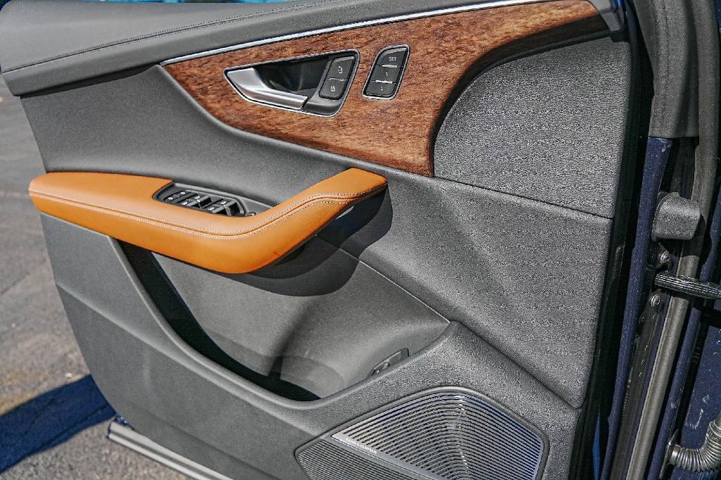 new 2026 Audi Q7 car, priced at $83,311