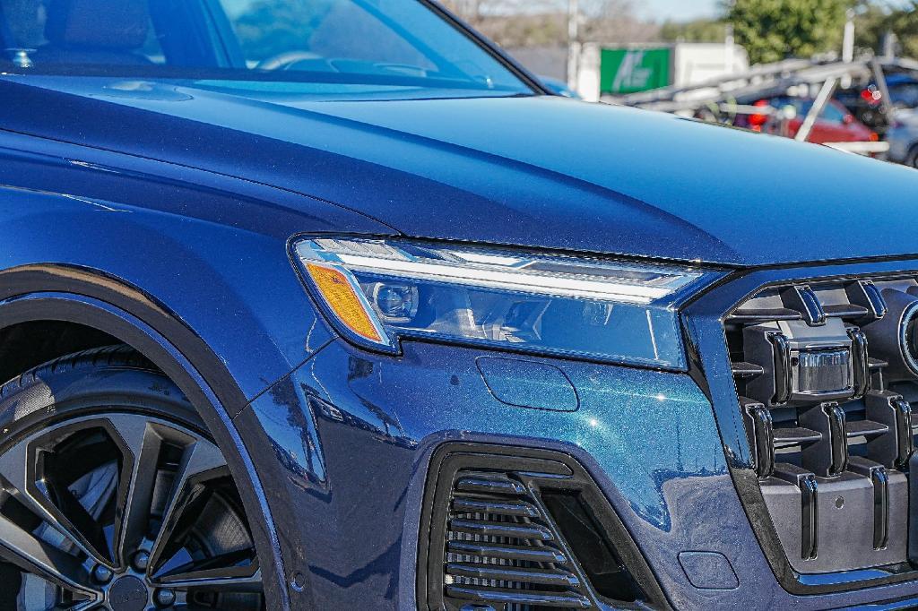 new 2026 Audi Q7 car, priced at $83,311