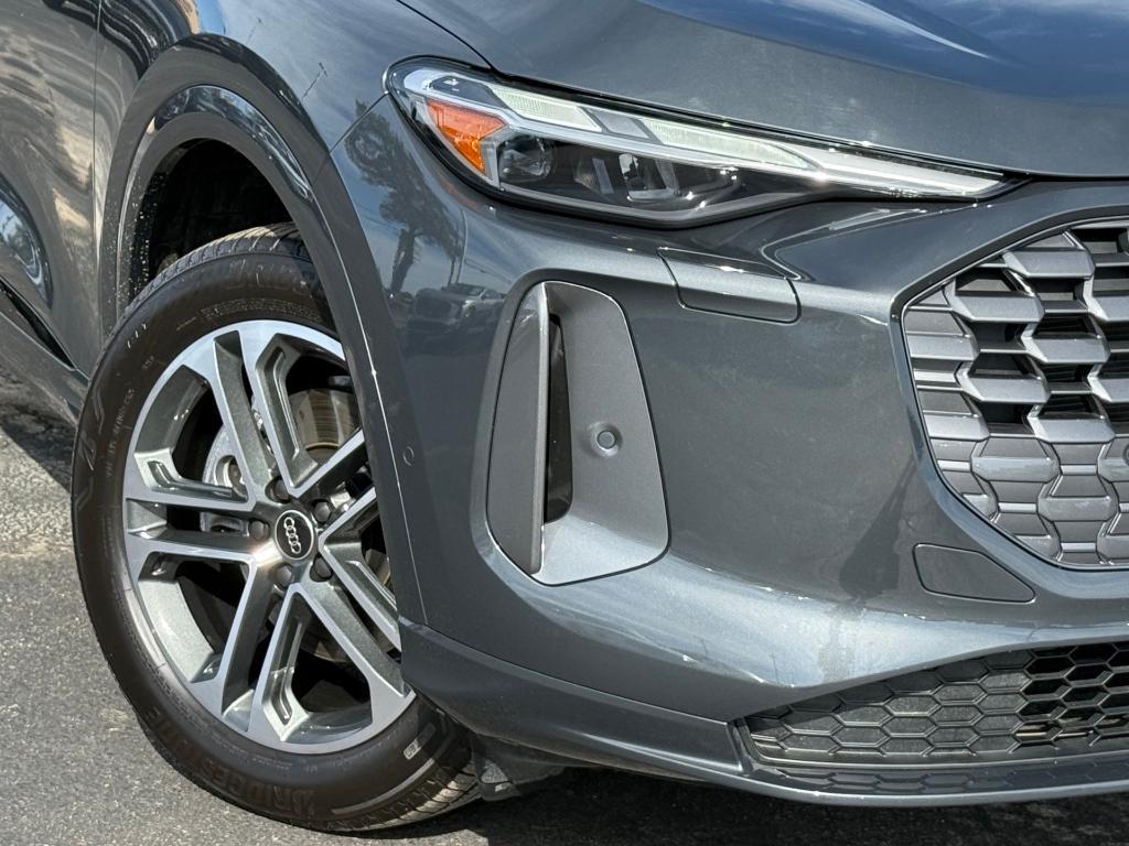used 2025 Audi Q5 car, priced at $50,283