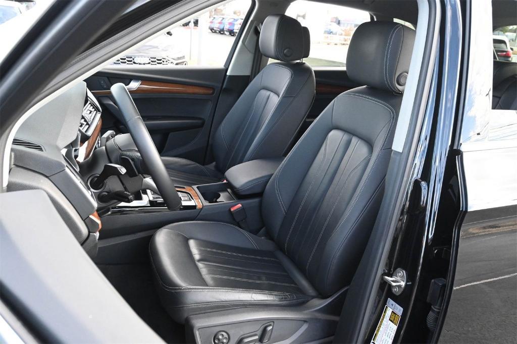 used 2023 Audi Q5 car, priced at $32,025