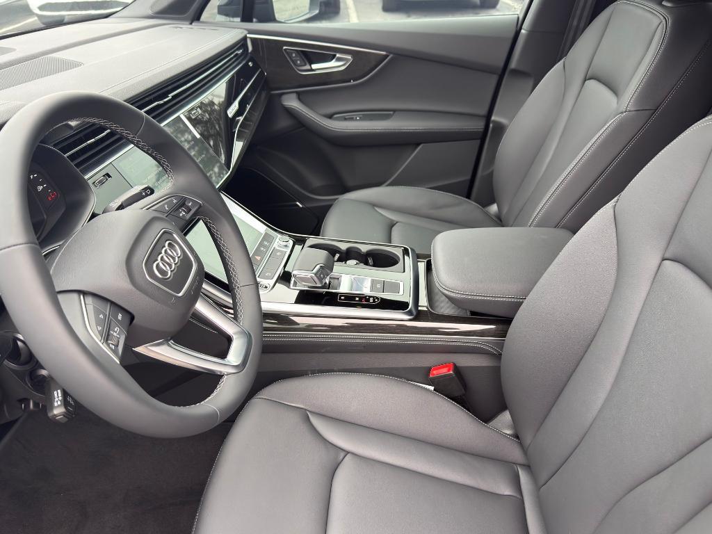 new 2026 Audi Q7 car, priced at $65,081