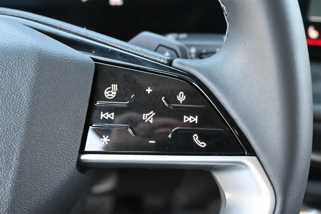 used 2025 Audi Q5 car, priced at $49,272