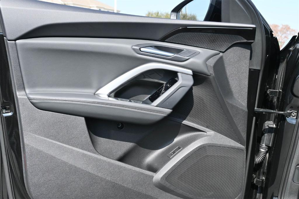 used 2025 Audi Q5 car, priced at $47,995