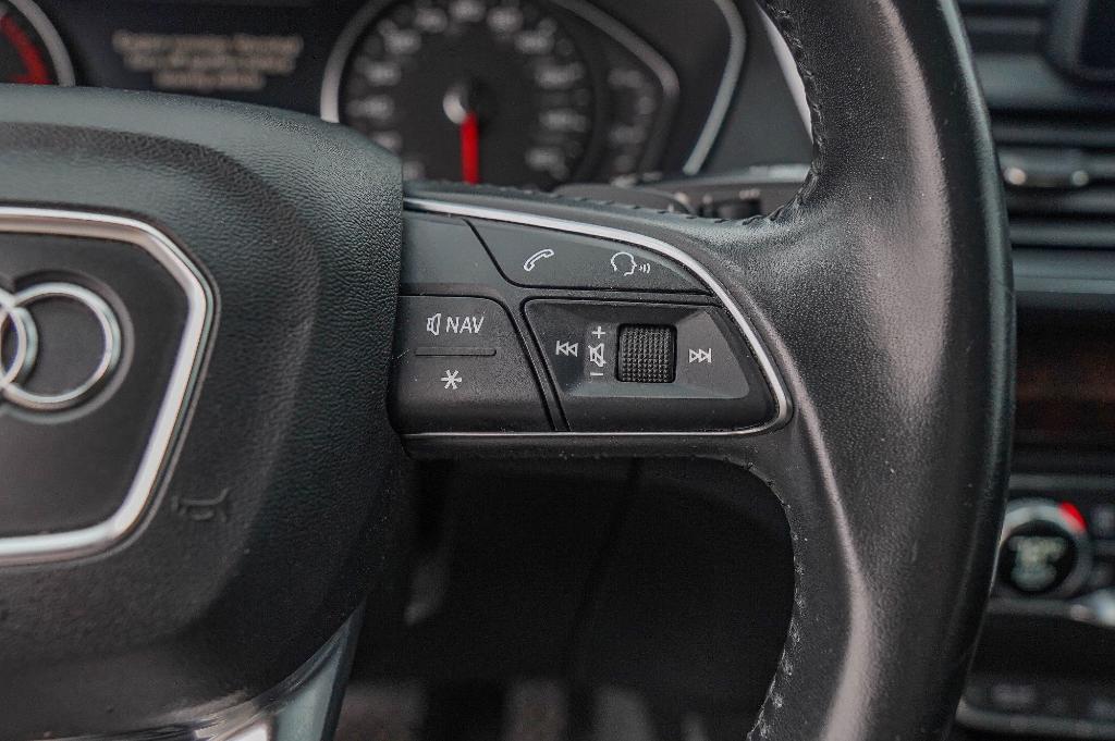 used 2020 Audi Q5 car, priced at $16,237